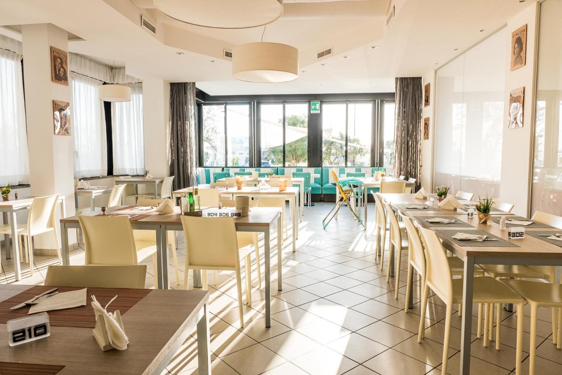 Hotel Rudy Червія Екстер'єр фото
